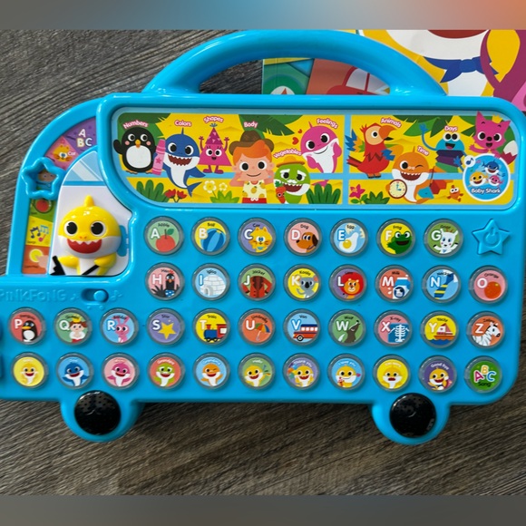 Baby Shark Pinkfong Learning Words Alphabet ABC English Bus Play Toy Baby Kids - Picture 5 of 7
